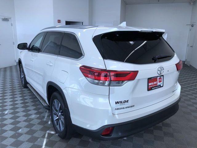 used 2017 Toyota Highlander car, priced at $25,995