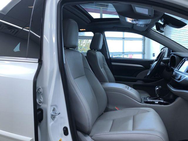 used 2017 Toyota Highlander car, priced at $25,995