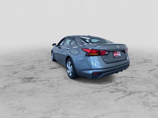 used 2019 Nissan Altima car, priced at $13,995