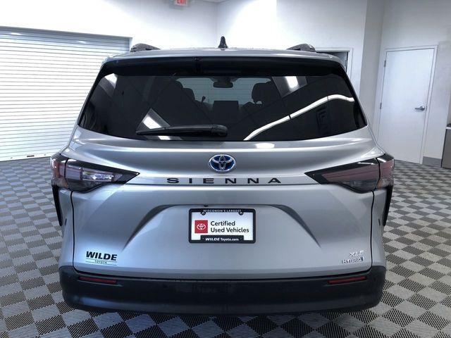 used 2023 Toyota Sienna car, priced at $43,977