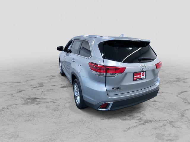 used 2018 Toyota Highlander car, priced at $27,995