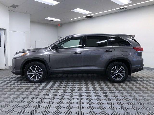 used 2019 Toyota Highlander car, priced at $26,995