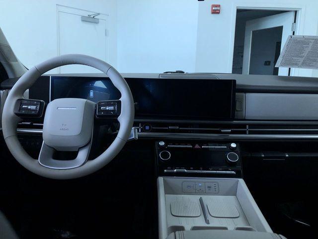 used 2024 Hyundai Santa Fe car, priced at $28,977