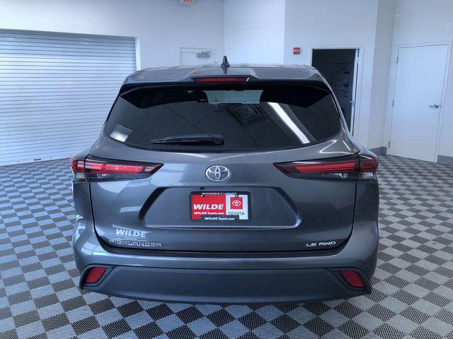 used 2024 Toyota Highlander car, priced at $33,977