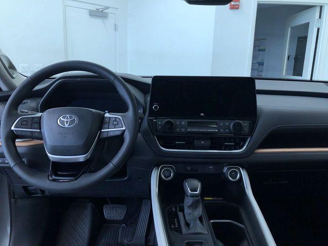 new 2025 Toyota Grand Highlander car, priced at $53,463