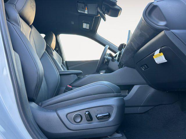 new 2026 Lexus TX 500h car, priced at $75,428