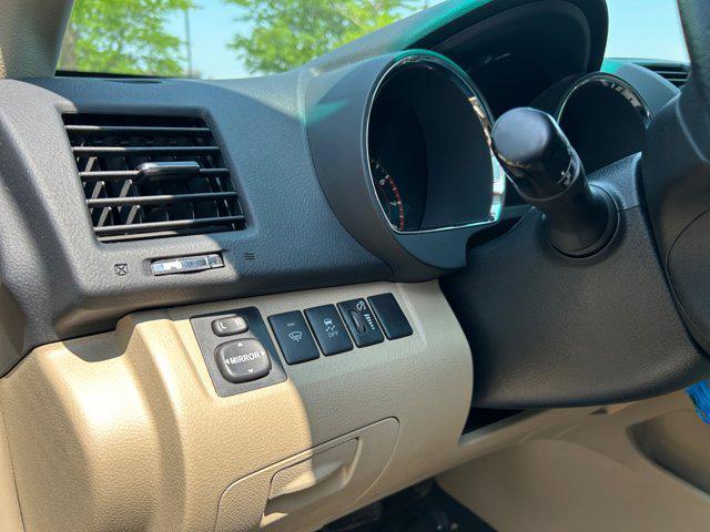 used 2012 Toyota Highlander car, priced at $15,500