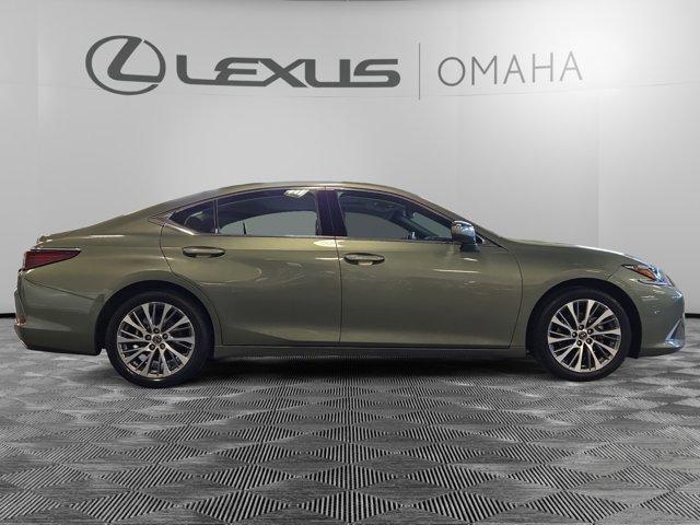 used 2020 Lexus ES 350 car, priced at $31,000