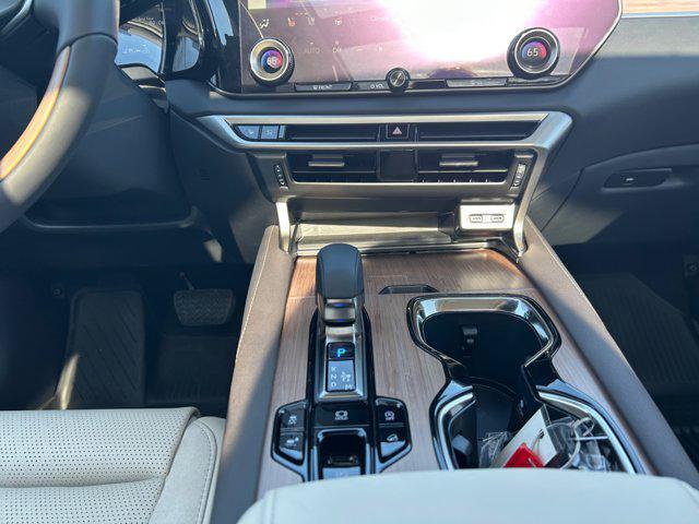 new 2025 Lexus RX 350 car, priced at $68,154