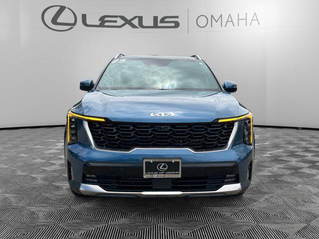 used 2025 Kia Sorento Hybrid car, priced at $42,500