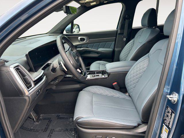 used 2025 Kia Sorento Hybrid car, priced at $42,500