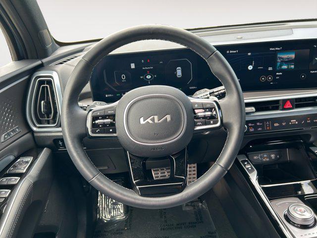 used 2025 Kia Sorento Hybrid car, priced at $42,500