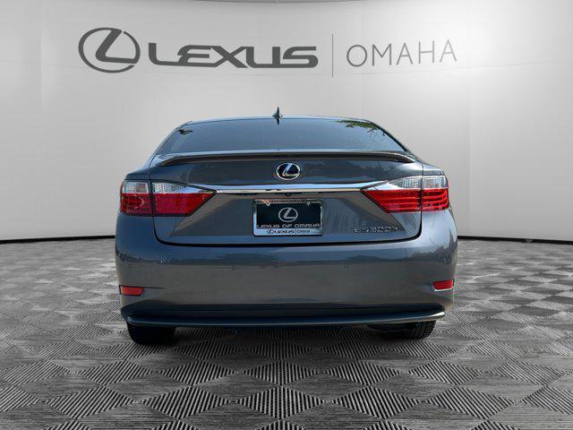 used 2015 Lexus ES 300h car, priced at $18,500