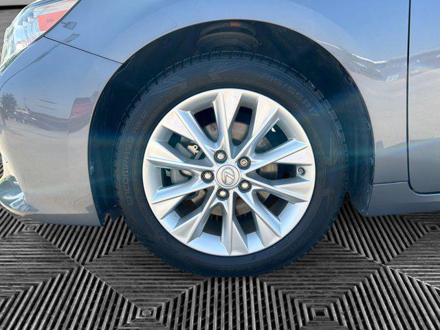 used 2015 Lexus ES 300h car, priced at $18,500