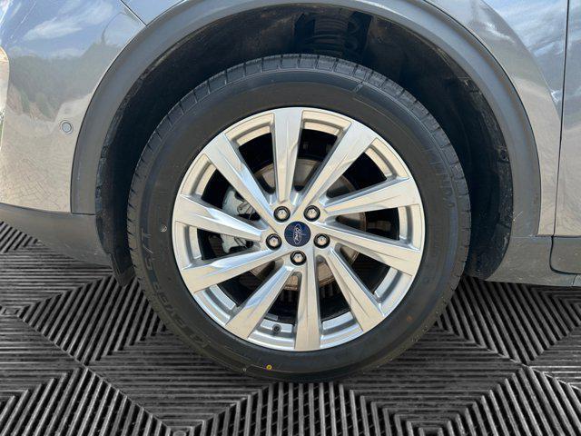used 2021 Ford Escape car, priced at $22,900