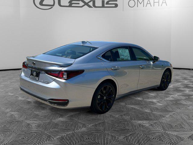 new 2025 Lexus ES 300h car, priced at $50,589