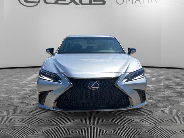 new 2025 Lexus ES 300h car, priced at $50,589