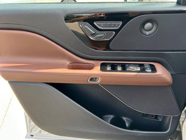 used 2025 Lincoln Aviator car, priced at $69,000