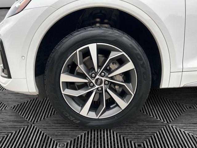 used 2021 Audi Q5 car, priced at $30,900