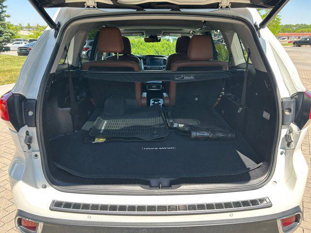 used 2019 Toyota Highlander car, priced at $27,000