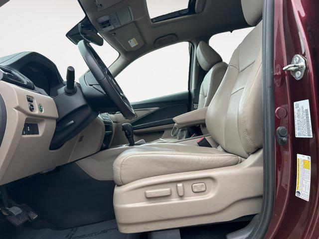 used 2020 Honda Pilot car, priced at $24,000