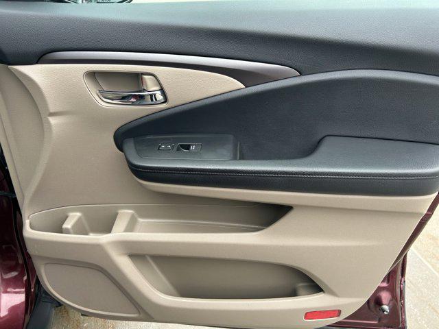 used 2020 Honda Pilot car, priced at $24,000