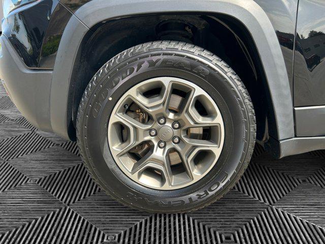 used 2020 Jeep Cherokee car, priced at $20,500