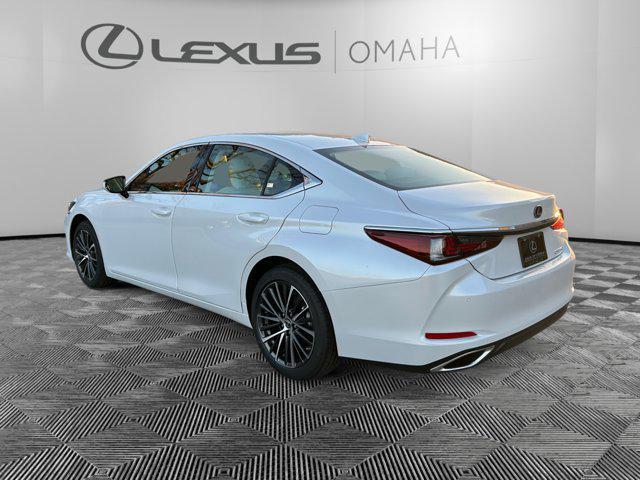 new 2025 Lexus ES 350 car, priced at $45,361