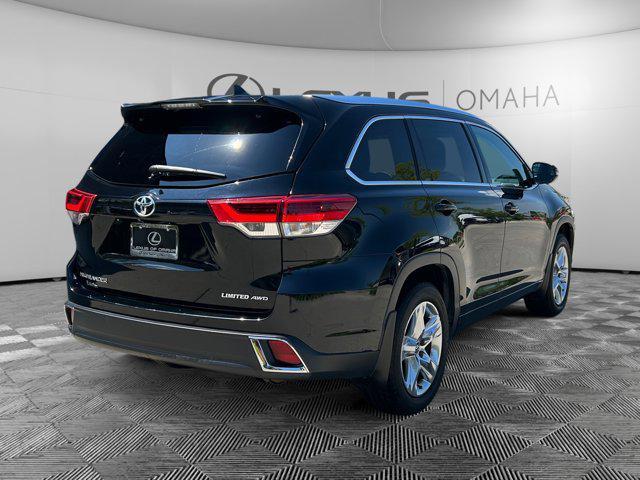 used 2017 Toyota Highlander car, priced at $28,000