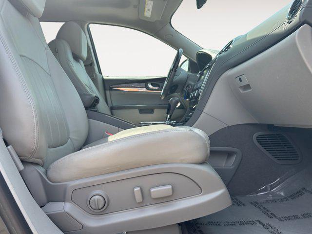 used 2015 Buick Enclave car, priced at $13,900