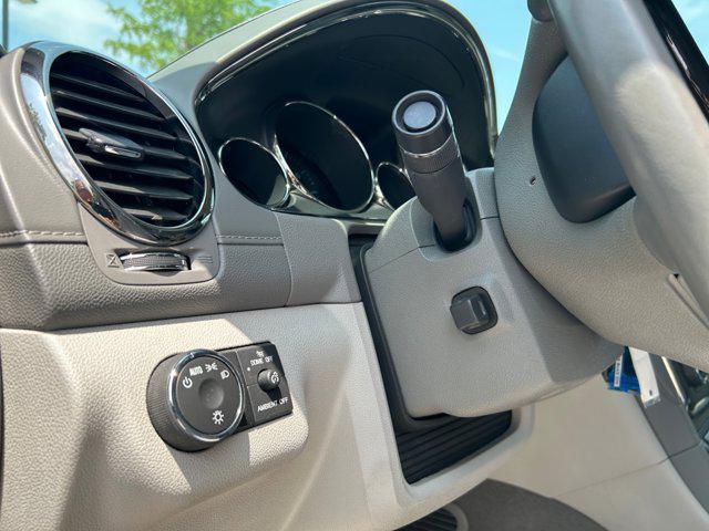 used 2015 Buick Enclave car, priced at $13,900