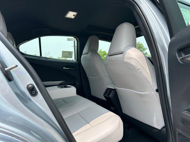 new 2025 Lexus UX 300h car, priced at $45,708