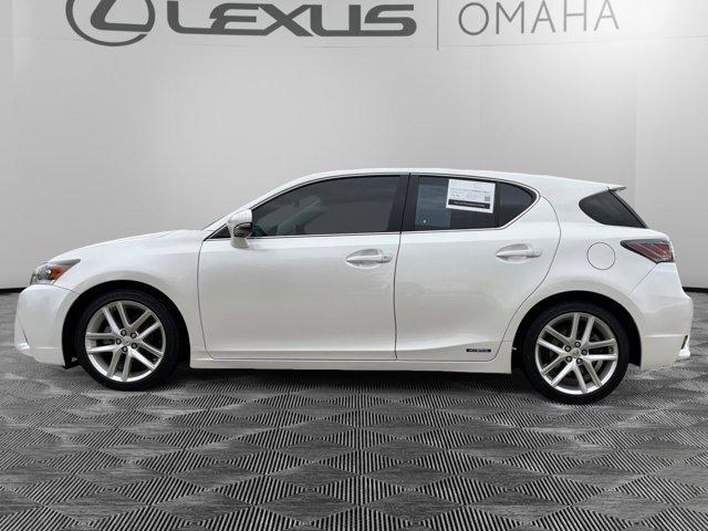 used 2015 Lexus CT 200h car, priced at $15,800