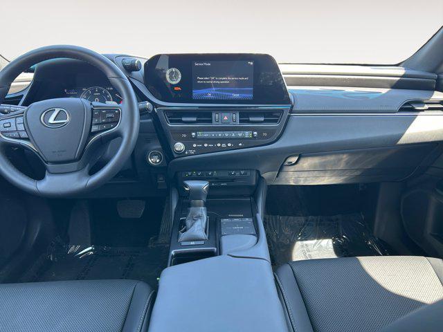 used 2022 Lexus ES 350 car, priced at $37,900