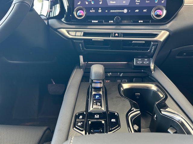 new 2025 Lexus RX 350 car, priced at $69,679