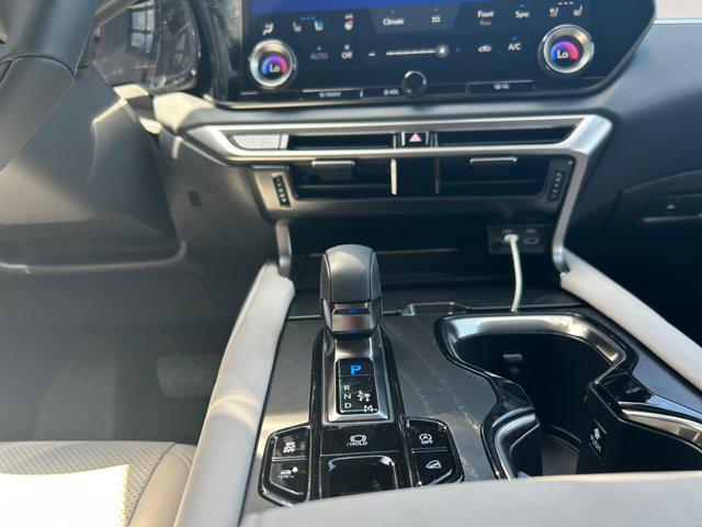 new 2025 Lexus RX 350 car, priced at $59,710