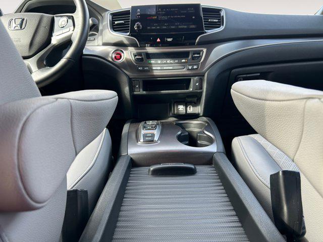 used 2021 Honda Passport car, priced at $27,300