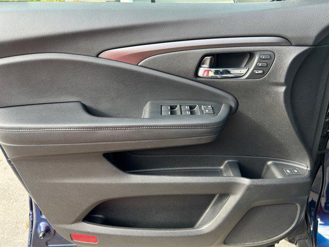 used 2021 Honda Passport car, priced at $27,300