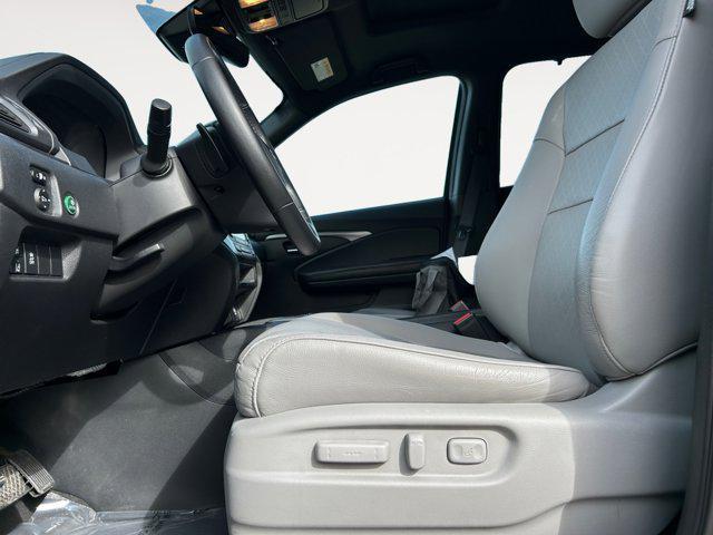 used 2021 Honda Passport car, priced at $27,300