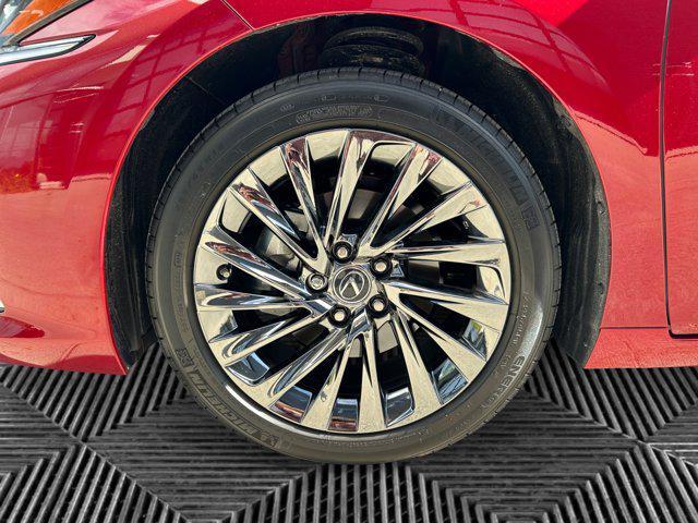 used 2025 Lexus ES 350 car, priced at $52,700