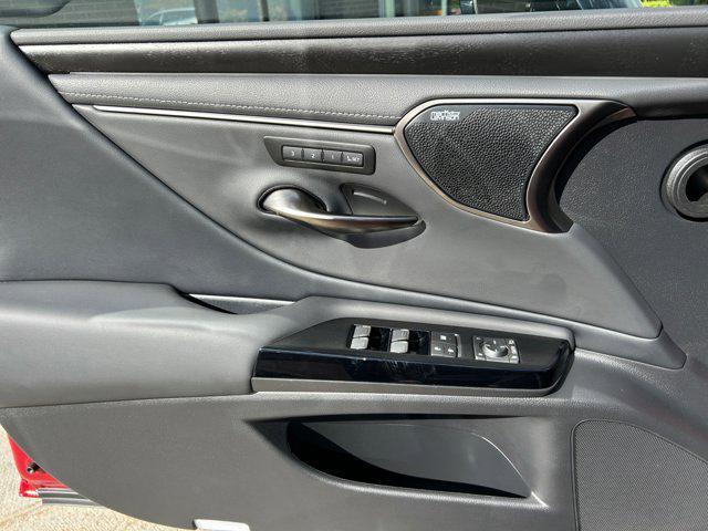 used 2025 Lexus ES 350 car, priced at $52,700