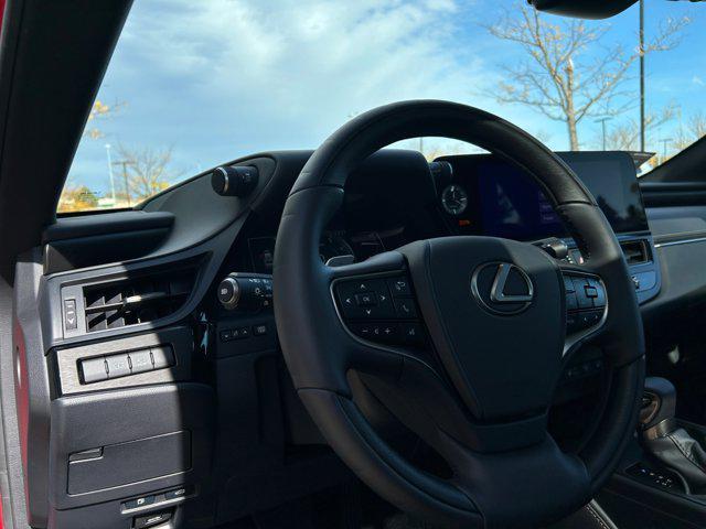 used 2025 Lexus ES 350 car, priced at $52,700
