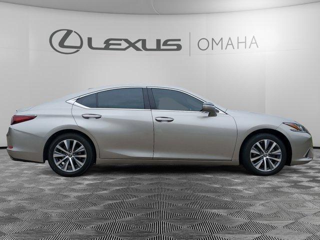 used 2019 Lexus ES 350 car, priced at $28,200