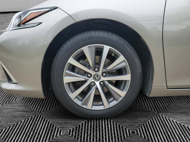 used 2019 Lexus ES 350 car, priced at $28,200