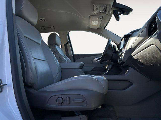 used 2018 Chevrolet Traverse car, priced at $18,900
