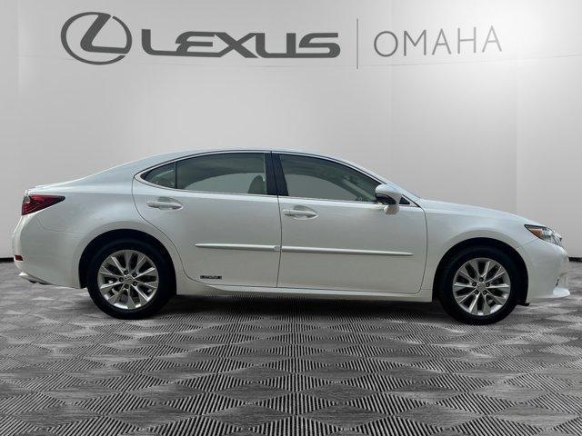 used 2015 Lexus ES 300h car, priced at $20,000