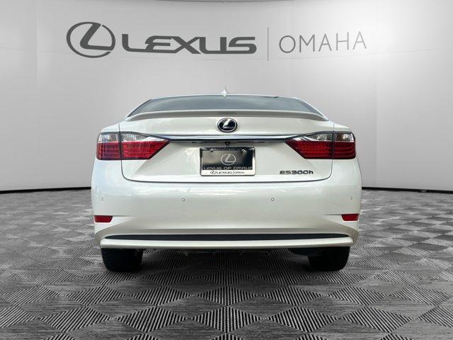 used 2015 Lexus ES 300h car, priced at $20,000