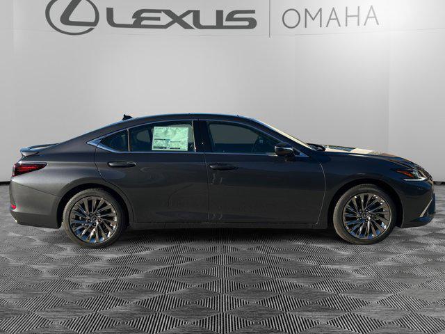 new 2025 Lexus ES 350 car, priced at $53,626