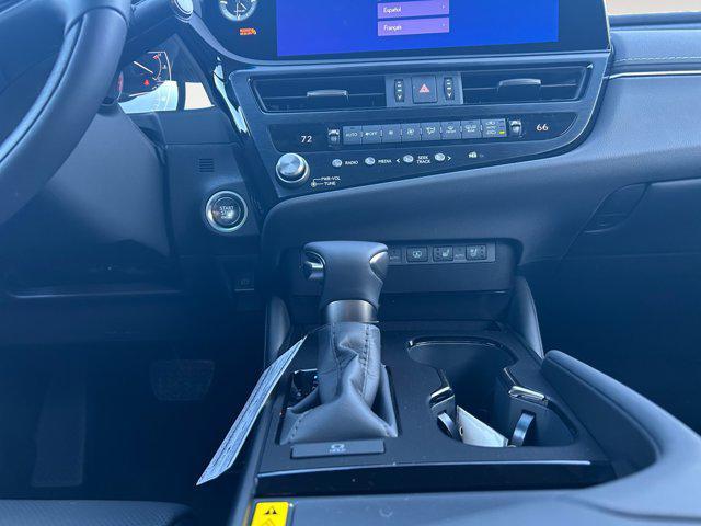 new 2025 Lexus ES 350 car, priced at $53,626