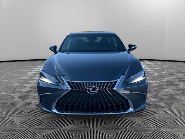 new 2025 Lexus ES 350 car, priced at $53,626
